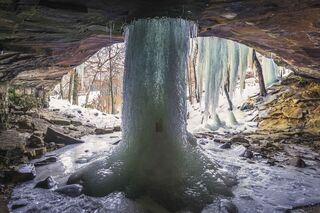 Frozen Glory Hole  